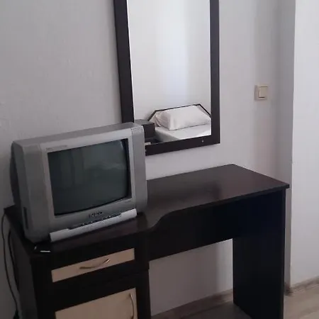 Damyanov 4* רבדה