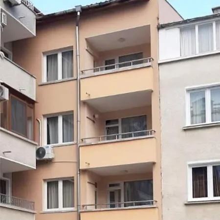 Damyanov בית הארחה רבדה