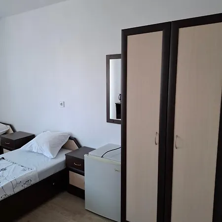 Guest house Damyanov *