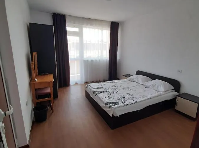 Damyanov 招待所 拉夫达