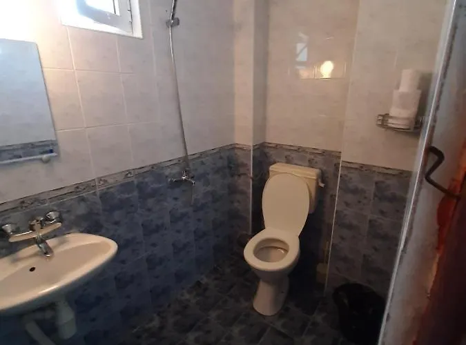 招待所 Damyanov 拉夫达