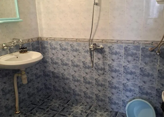 Damyanov 4* 拉夫达