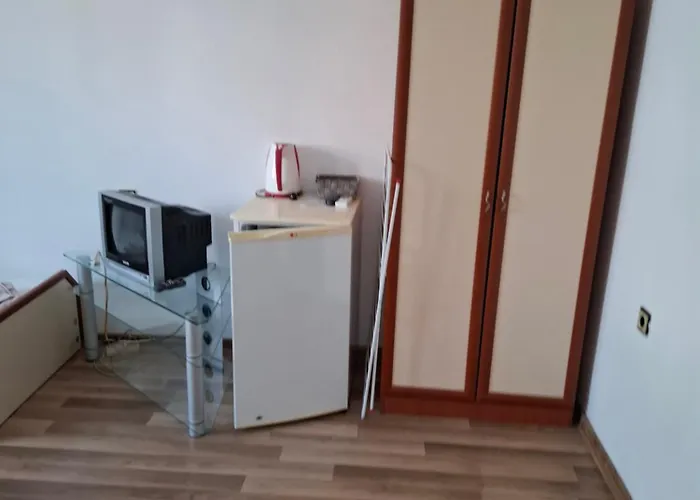 招待所 Damyanov 拉夫达